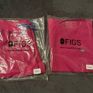 Brand New XS Figs Set